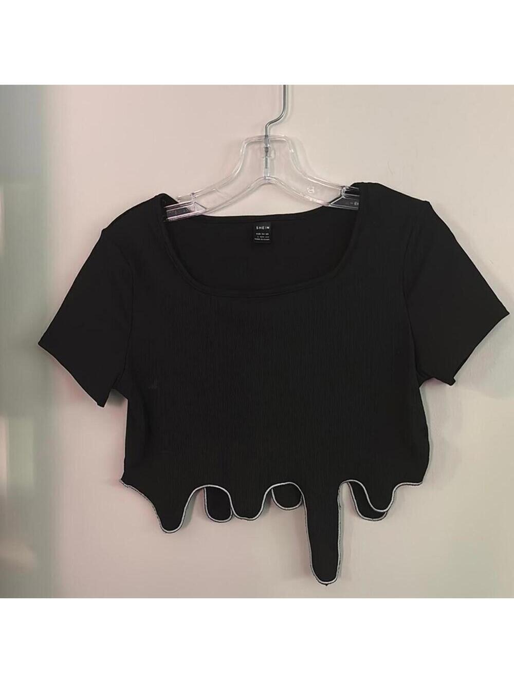 SHEIN Black Short Sleeve Women's Top water paint drip asymmetrical bottom crop